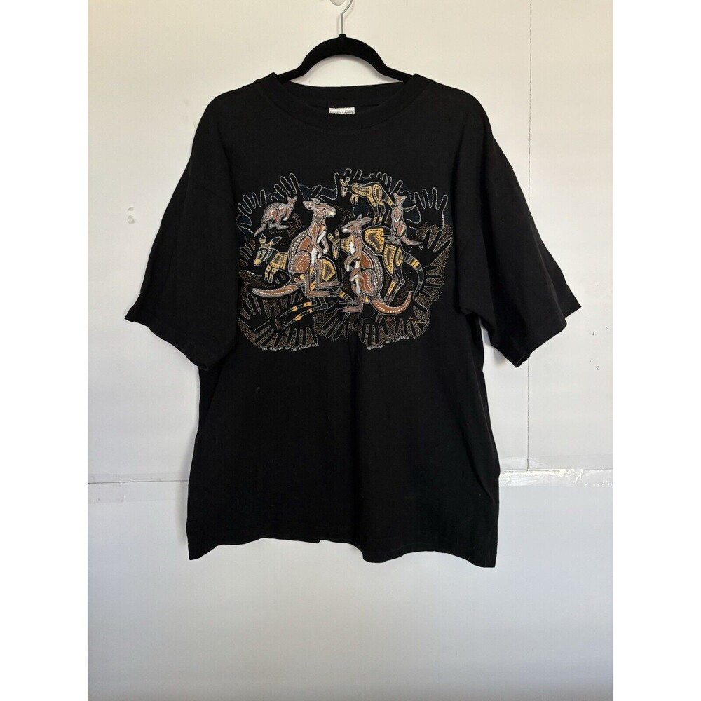 vintage 90’s authentic Aboriginal art tee shirt kangaroos survive Australia XL